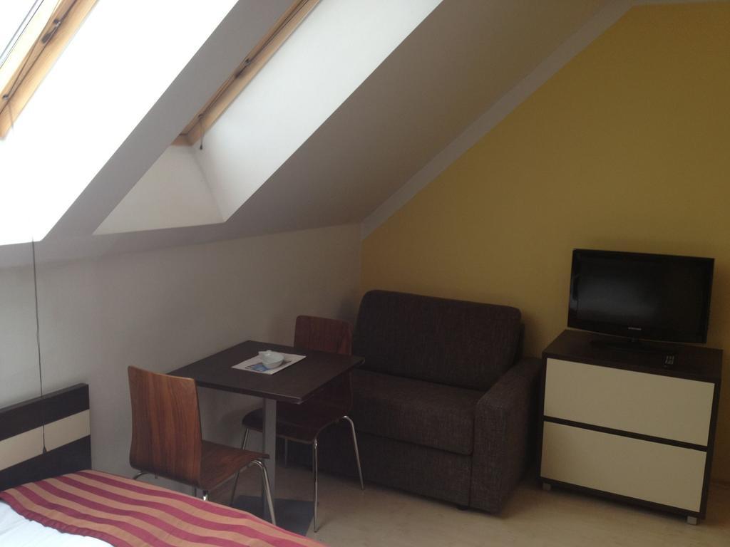 Apartman Nellinka Bešeňová Dış mekan fotoğraf