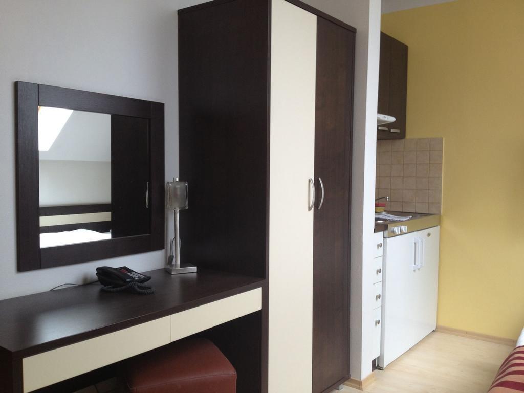 Apartman Nellinka Bešeňová Dış mekan fotoğraf